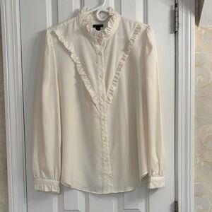 Ann Taylor Elegant Cream Ruffled Long-sleeve Blouse. EUC